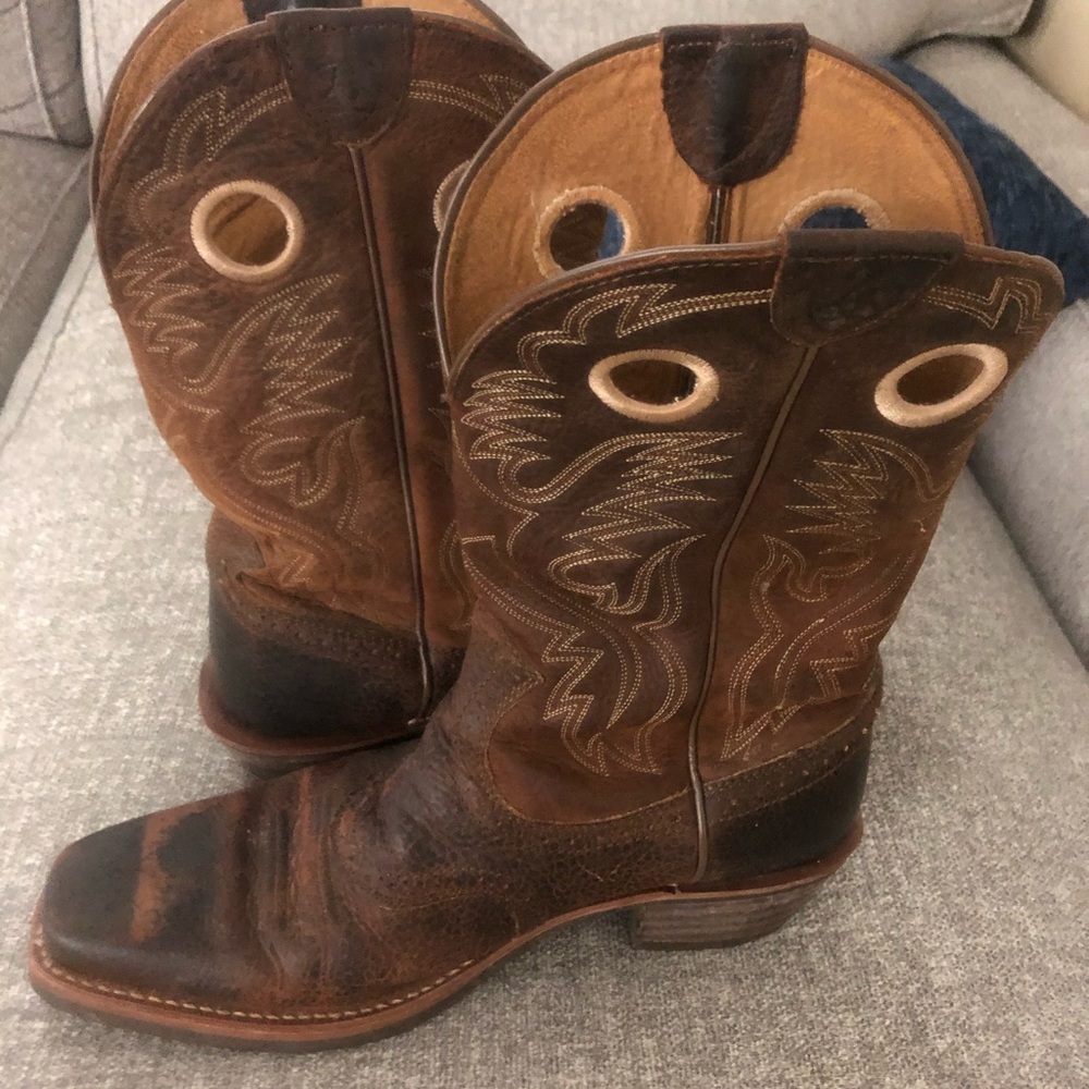 Men’s Ariat boots 12EE